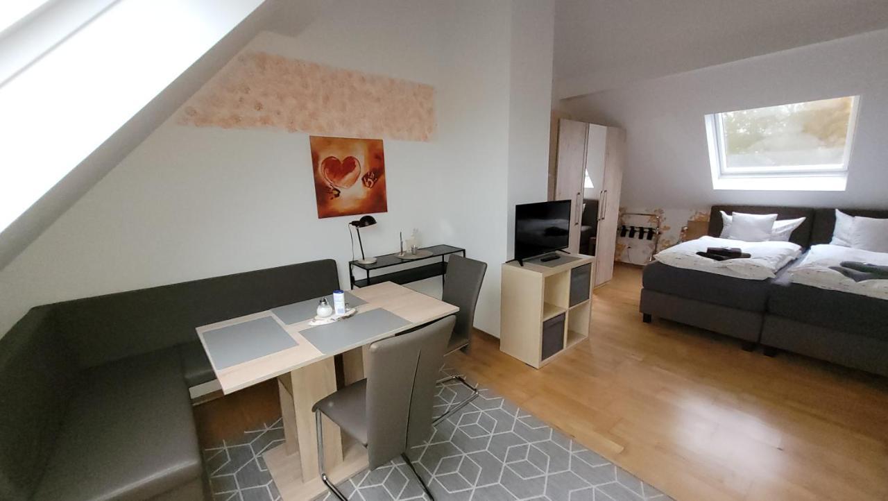 Appartement Gaestehaus Dahmen à Stolberg  Extérieur photo